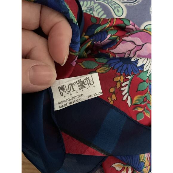 Vintage Navy & Red Scarf Made in Italy Floral - Picture 4 of 10